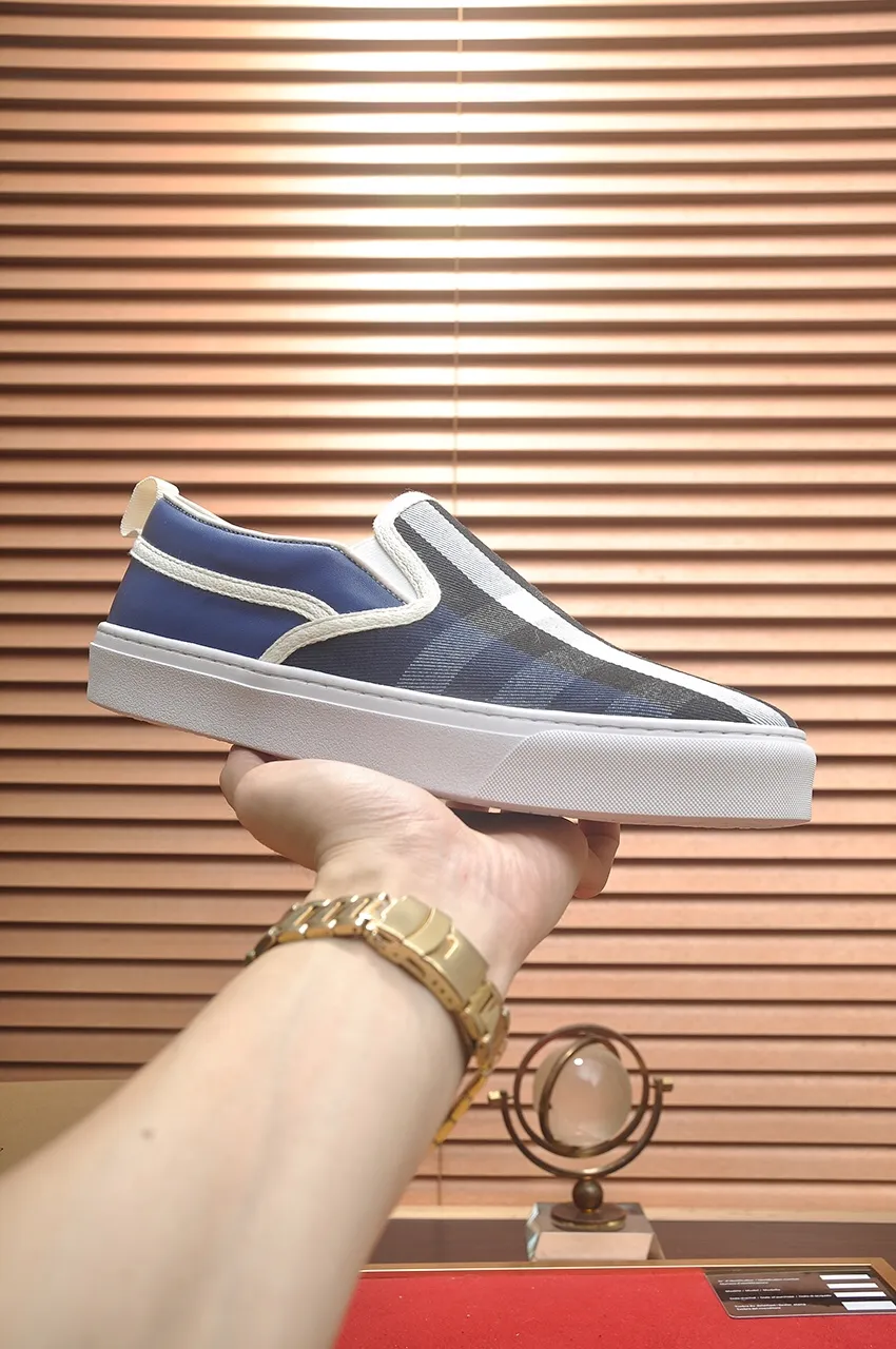 Men's shoes 💰400💶【Burberry】Classic low-top sneakers｜Imported cowhide with classic plaid fabric｜Sheepskin lining｜Original outsole｜Fine workmanship and comfortable to wear Size: 38-44 (customized at 45)